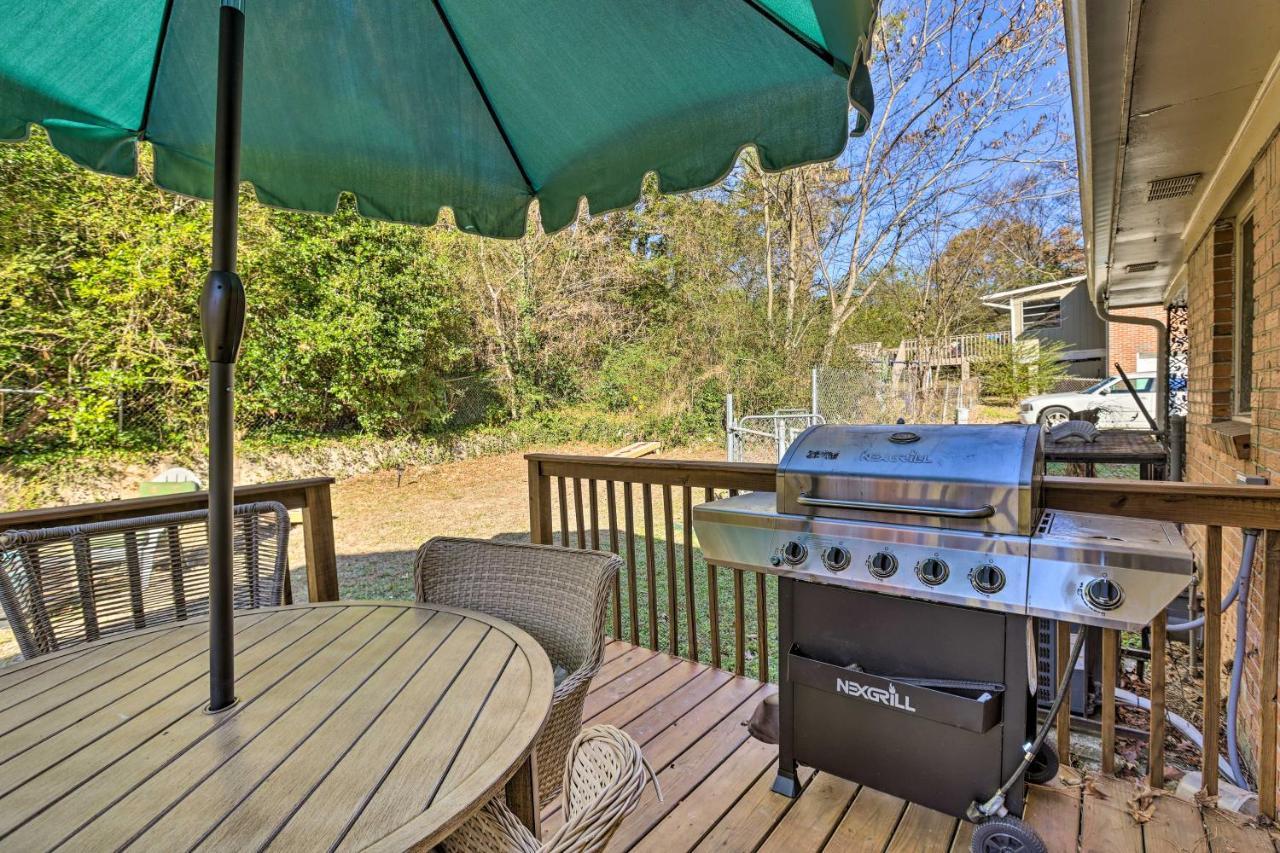 Modern Birmingham Escape With Yard And Fire Pit! Villa Kültér fotó